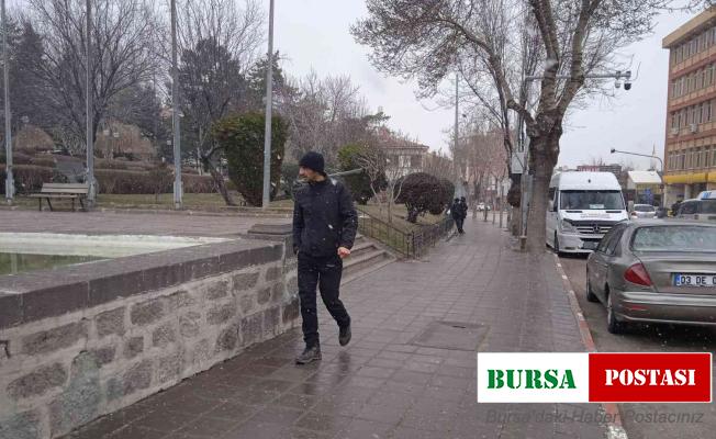 Afyonkarahisar’da kar yağışı başladı