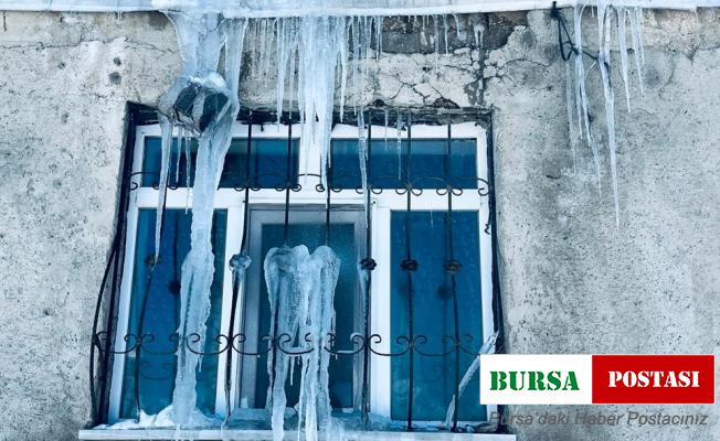 Ağrı’da soğuk hava etkisini sürdürüyor