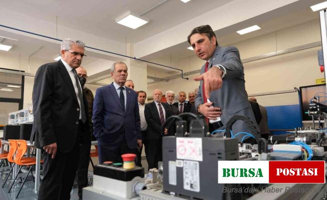 Ahbaplar Grubu’ndan Özel EOSB Mesleki ve Teknik Anadolu Lisesi’ne ziyaret