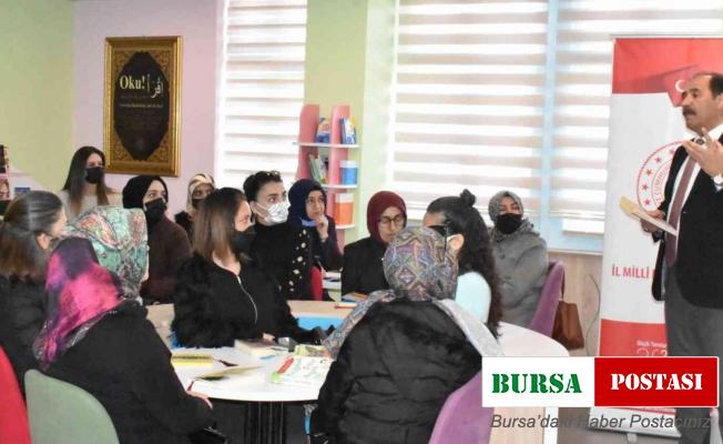 Aileler Kitapla Buluşuyor, Okul Kütüphaneleri Canlanıyor Projesinin tanıtımı yapıldı