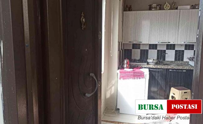 ’Alacağım’ var diye kapıyı açtırıp çamaşır makinesini götürdü