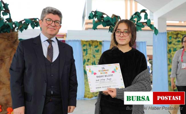 Alanya’da en çok kitap okuyanlar ödüllendirildi