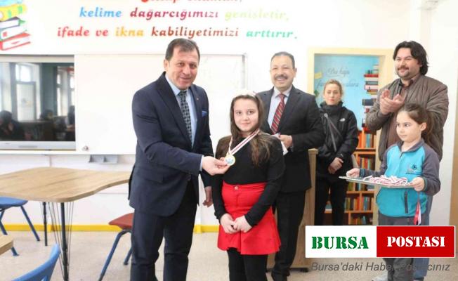 Ali İhsan Kabakcı öğrencilerle buluştu