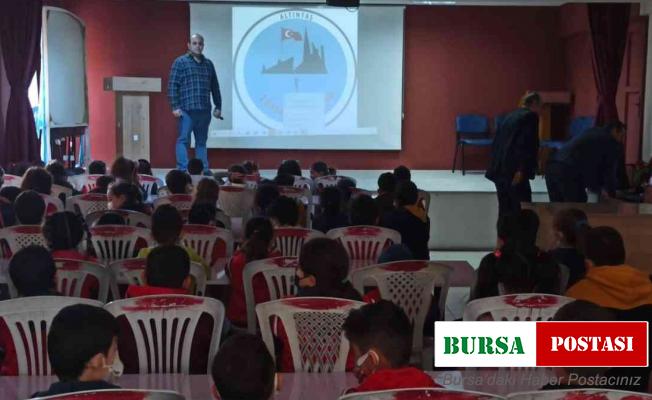 Altıntaş’ta öğrencilere tarım eğitimi veriliyor