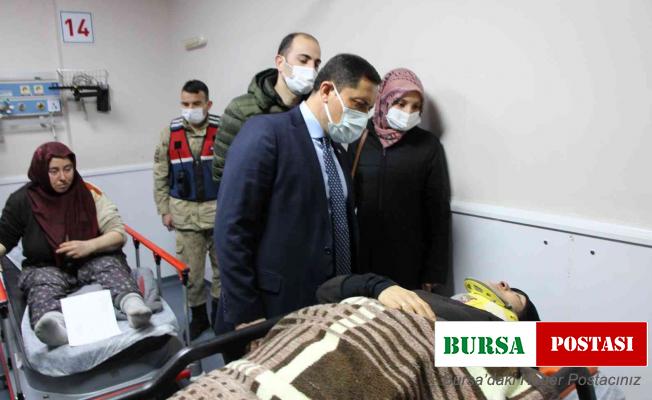 Amasya’da devrilen minibüsteki 19 tarım işçisi tedavi altında