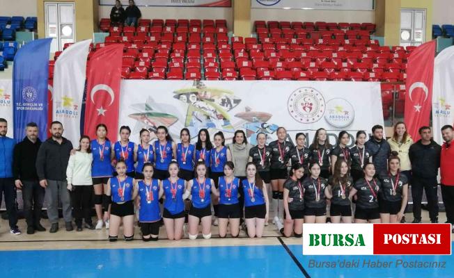 Anadolu Yıldızlar Ligi voleybol grup müsabakaları sona erdi