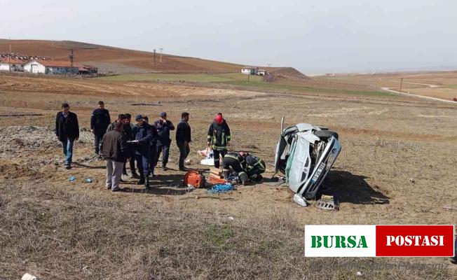 Araçta sıkışan sürücüyü itfaiye kurtardı