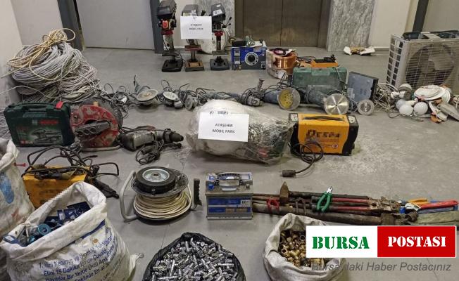 Ataşehir’de 740 bin TL değerinde hırdavat ve iş makinesi malzemeleri çalan hırsızlar yakalandı