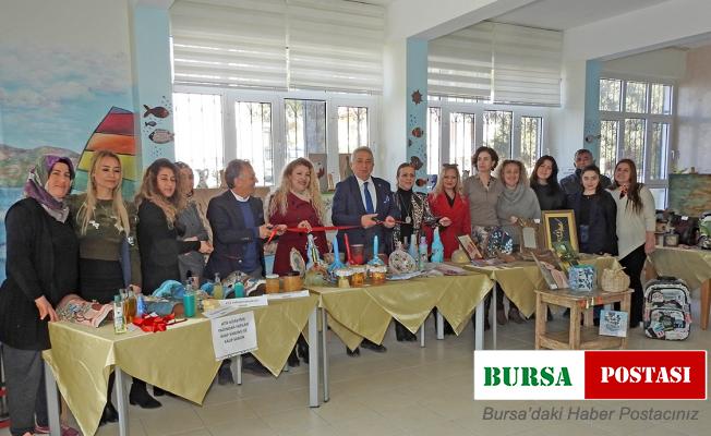 Atıklar sanat eserine dönüştü