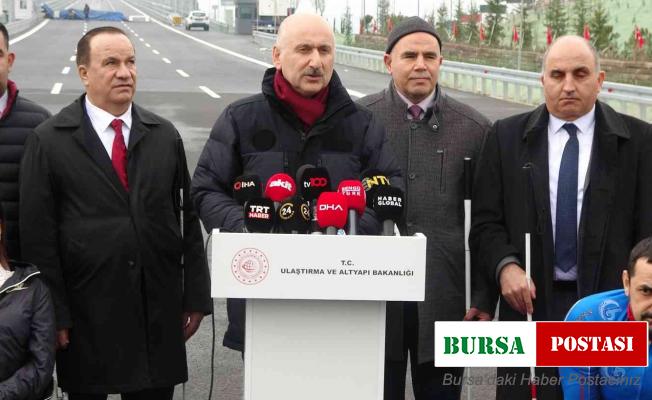 Bakan Karaismailoğlu, engelli vatandaşlarla 1915 Çanakkale Köprüsü’nde yürüdü