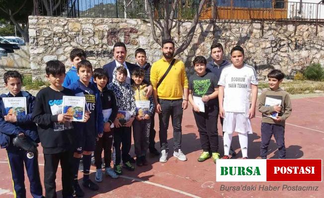 Başkan Aras, Muhtarlarla bir araya gelip mahallelerin sorun ve isteklerini dinledi