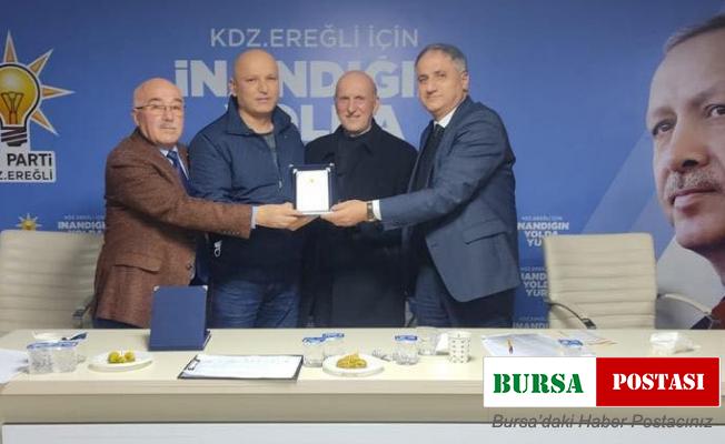 Başkan Bozkurt’tan teşekkür plaketi