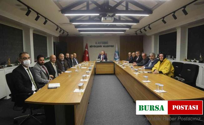 Başkan Büyükkılıç, muhtarlarla istişaresini sürdürüyor