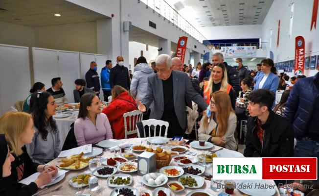 Başkan Gürün, Üniversite öğrencileri ile bir araya geldi