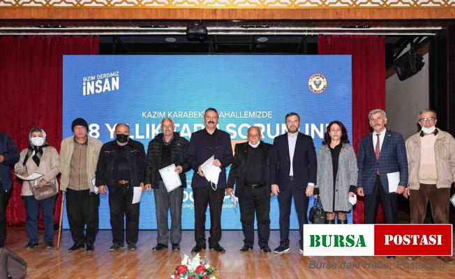 Başkan Kocaispir 28 yıllık sorunu çözdü, tapular törenle dağıtıldı