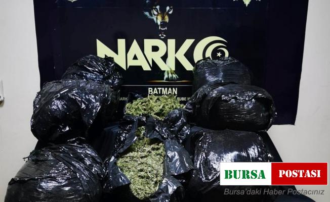 Batman’da şüpheli araçtan 50 kilo esrar çıktı: 1 kişi tutuklandı
