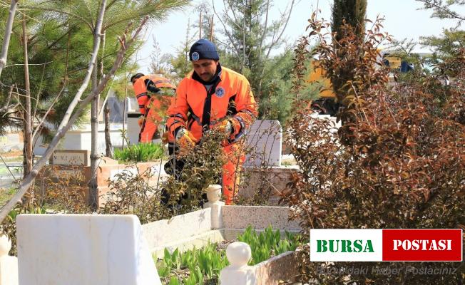 Battalgazi’deki mezarlıklarda ramazan temizliği