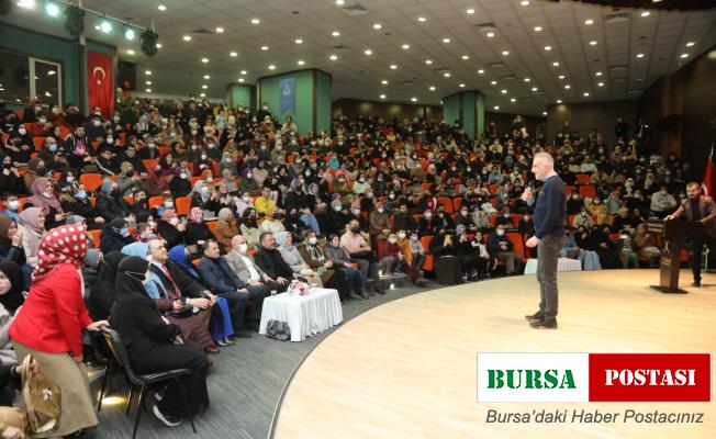 Bekir Develi’den gençlere tavsiye