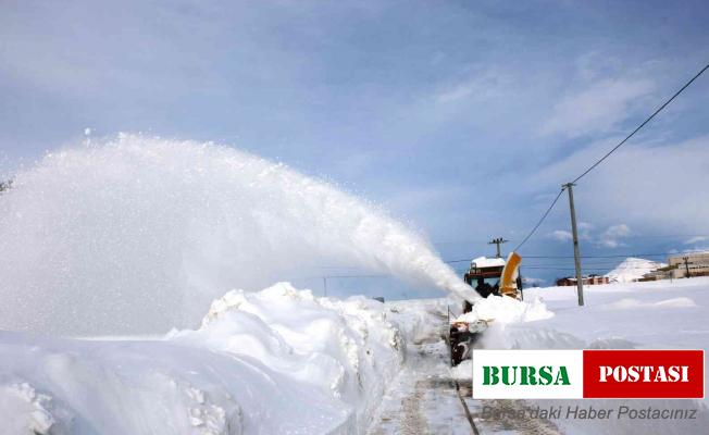 Bitlis’te 168 köy yolu ulaşıma kapandı