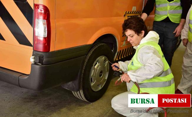 Bursa’da kadın sürücülere araç bakım eğitimi