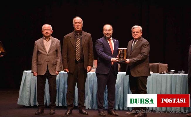 Büyükşehir’den ‘Mehmet Akif Ersoy’a Saygı’ kitabı