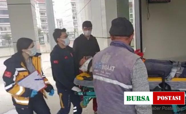 Çalıştığı inşaatta 3 metre yükseklikten düşen işçi yaralandı