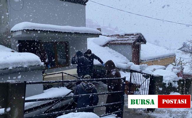 Çarşıdan döndü, eşini evde ölü buldu