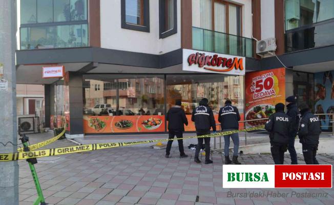 Çatıdan düşen genç ağır yaralandı