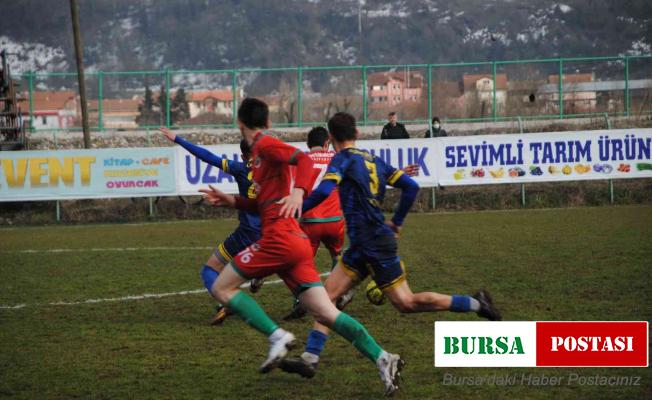 Çaycumaspor- Çaydeğirmeni Belediyespor karşılasmasında 2-1’lik üstünlüğü ile kazandı