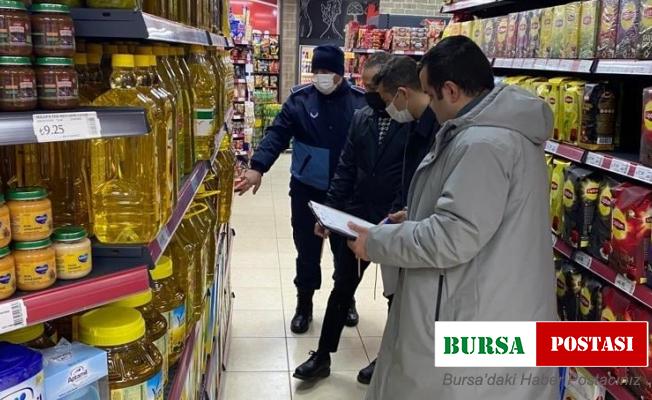 Cumayeri’nde zabıta marketleri denetledi