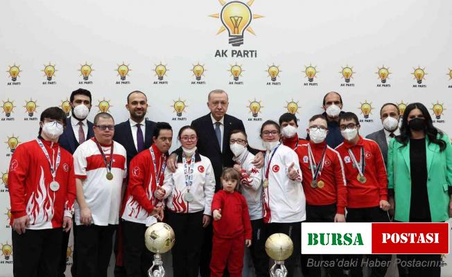 Cumhurbaşkanı Erdoğan, özel sporcularla bir araya geldi