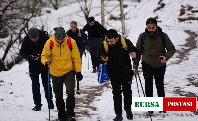 Derecik’te doğa yürüyüşü
