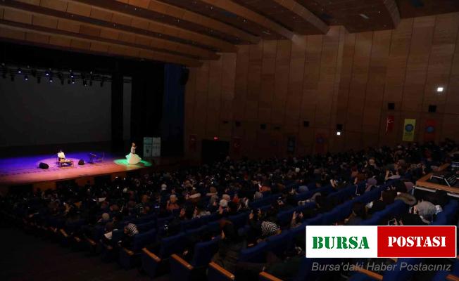 Diyarbakır’da Ney sesi ile bütünleşen söyleşiye yoğun ilgi