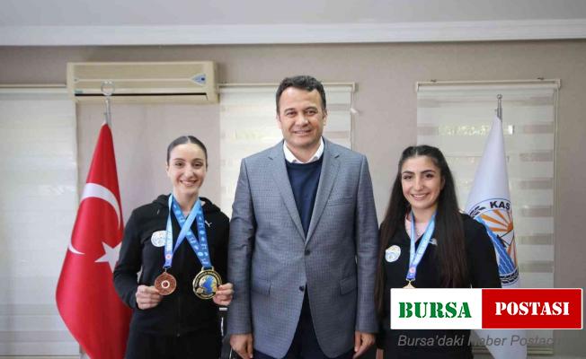 Doğan kardeşlerden Kaş’a gurur madalyası