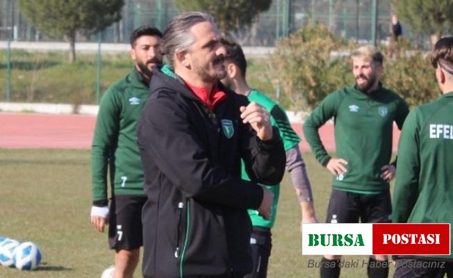 Efeler 09 SFK Teknik Direktörü Boyar; “Umudumuzdan hiç bir şey kaybetmedik”