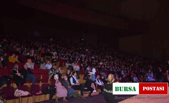 Ekin Uzunlar, Merkezefendispor için söyledi