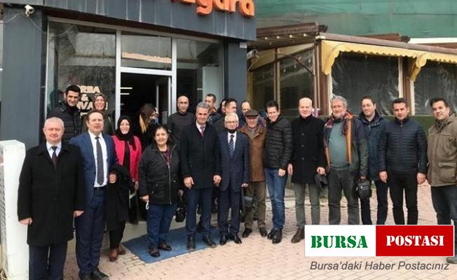 Emekli olan personele veda yemeği düzenlendi