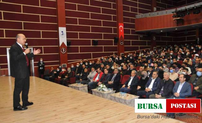 Eski Başbakan Yardımcısı Akdoğan’dan söyleşi ve imza günü