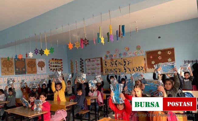 Eskişehir’den 8 şehre küçük kalpleri sevindiren yardım