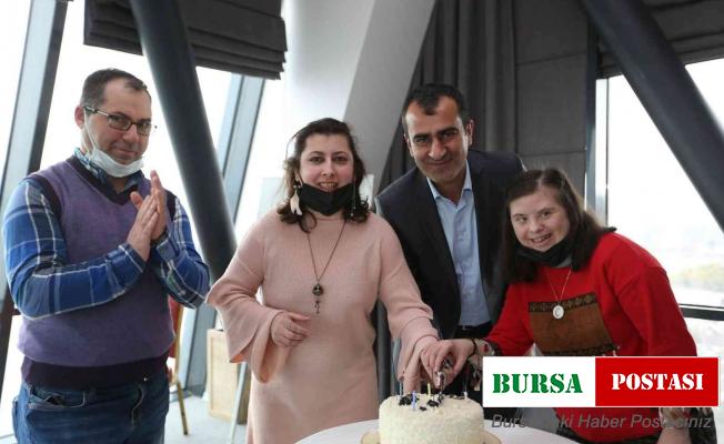 EYDEM’de kursiyerlerin doğum günleri kutlandı
