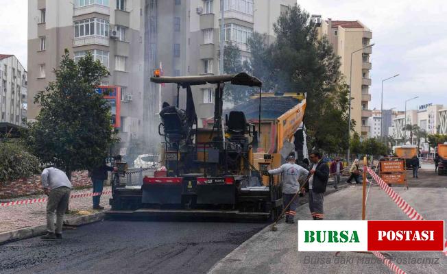 Fener Caddesi’nde sıcak asfalt çalışması