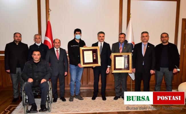 Gazilere Devlet Övünç Madalyası ve Beratı verildi