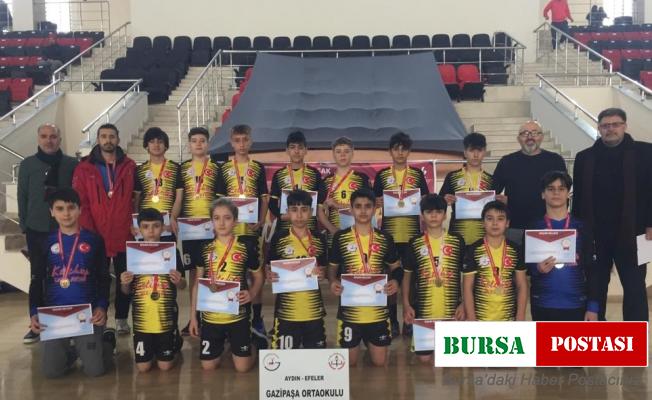Gazipaşa Ortaokulu, hentbolda Türkiye Finalleri’ne katılacak
