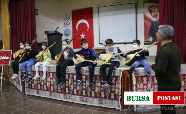 Gediz’de bağlama kursu açıldı