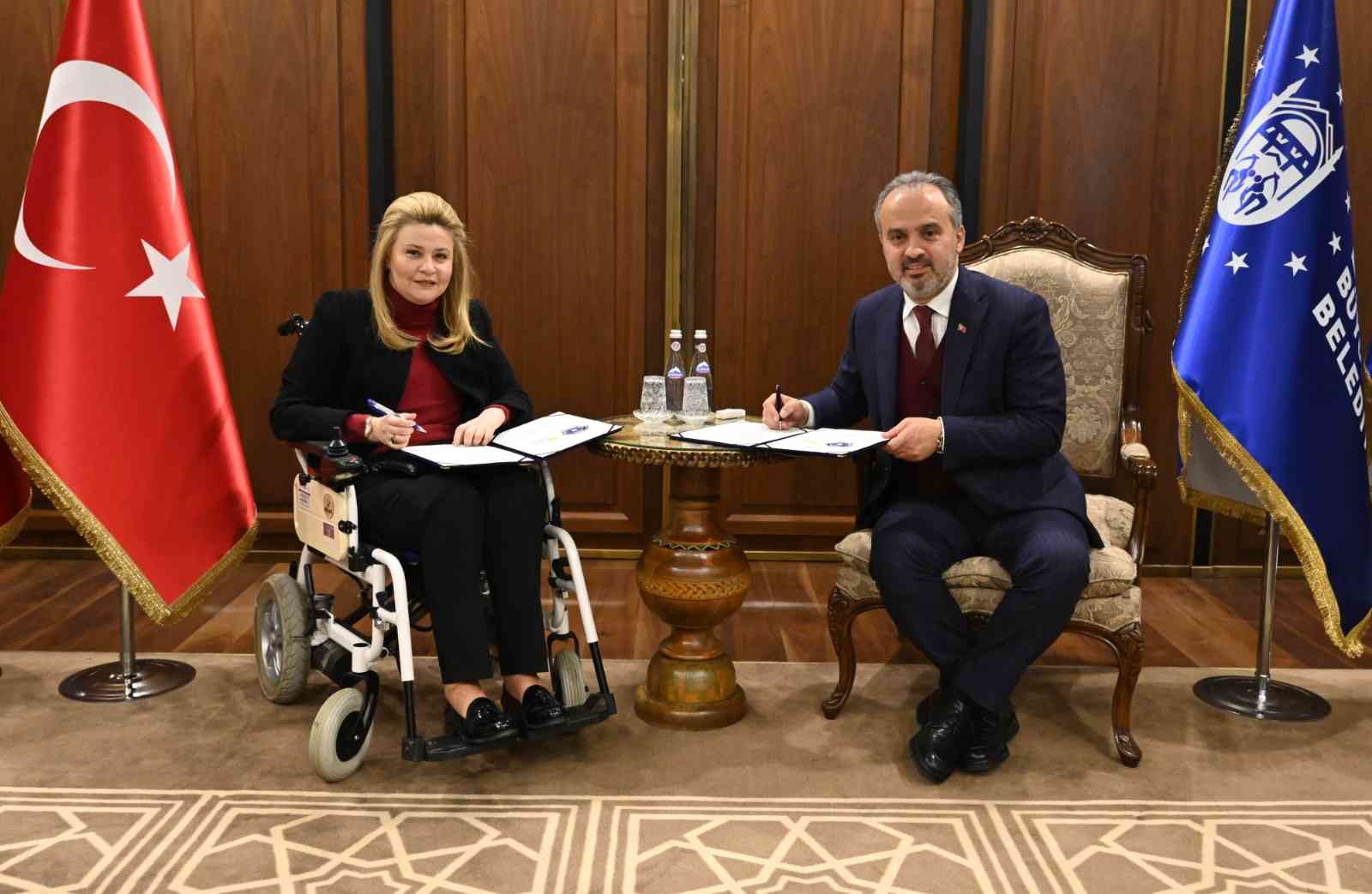 Genç istihdamı için ‘iyi hedef’ adım