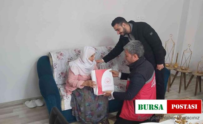 Genç’te yaşlılar ziyaret edildi