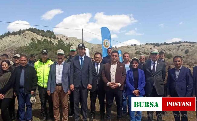 Gölbaşı ilçesinde fidanlar toprakla buluşturuldu
