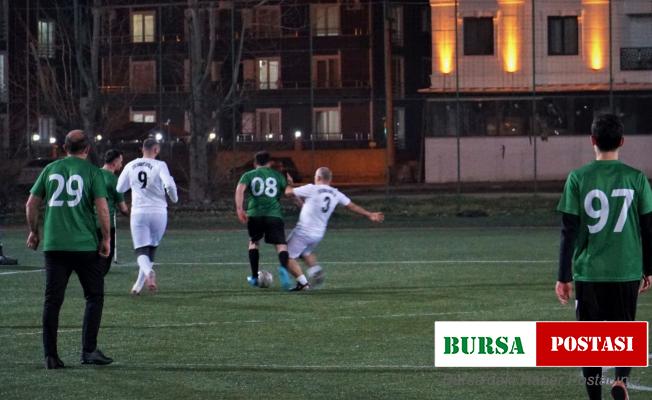 Gölcük Belediyesi Birimler Arası Futbol Turnuvası başladı