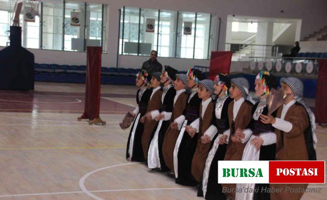 Hakkari’de ‘Kulüpler Arası Halk Oyunları Yarışması’ düzenlendi