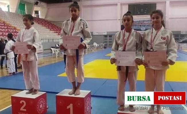 Hakkarili Rojda Türkiye şampiyonu oldu